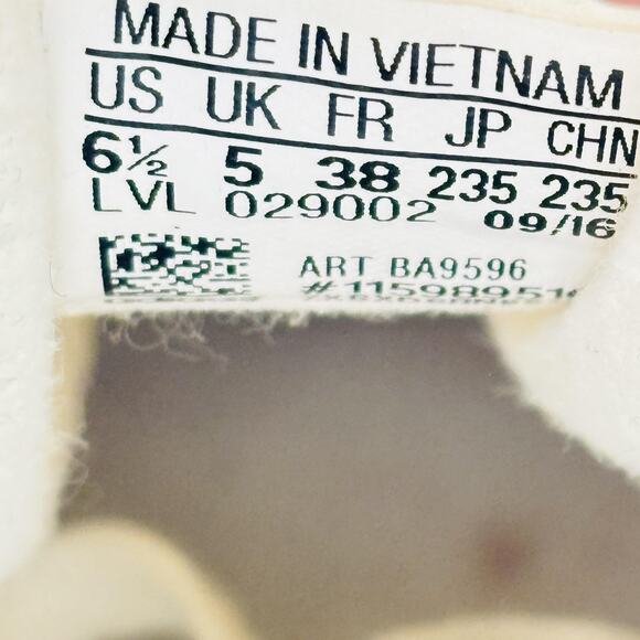 Adidas Originals Shoes Womens 6.5 Beige Suede Gazelle Classic Low Top Sneakers - Picture 10 of 13